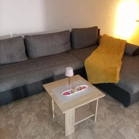 Apartment Leon