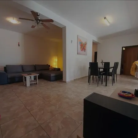 Apartment Leon Apartment